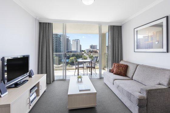 Oaks Brisbane Lexicon Suites وسائل الراحة الصورة