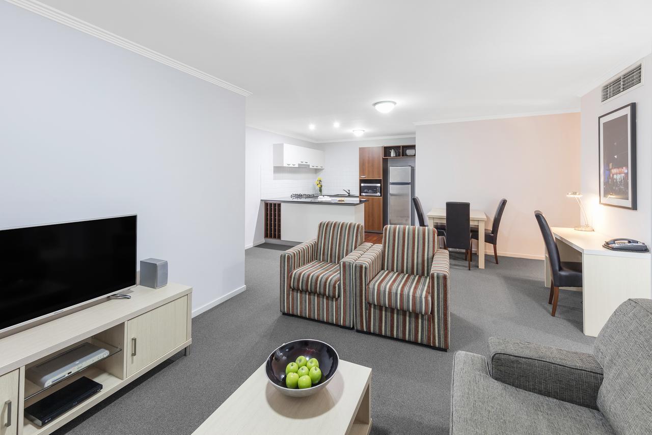 Oaks Brisbane Lexicon Suites المظهر الخارجي الصورة