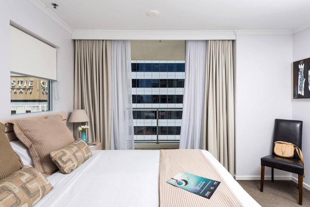 Oaks Brisbane Lexicon Suites المظهر الخارجي الصورة