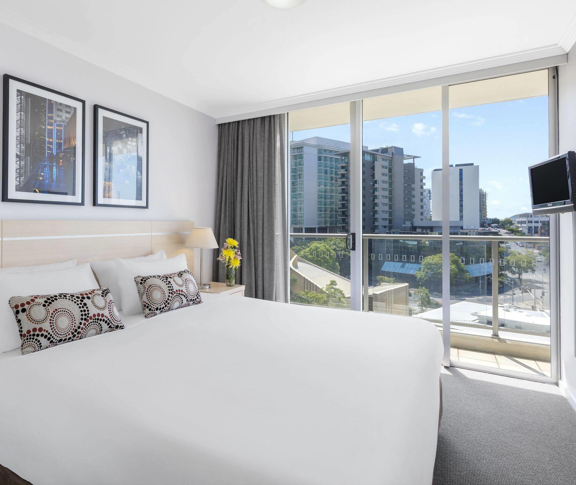 Oaks Brisbane Lexicon Suites المظهر الخارجي الصورة